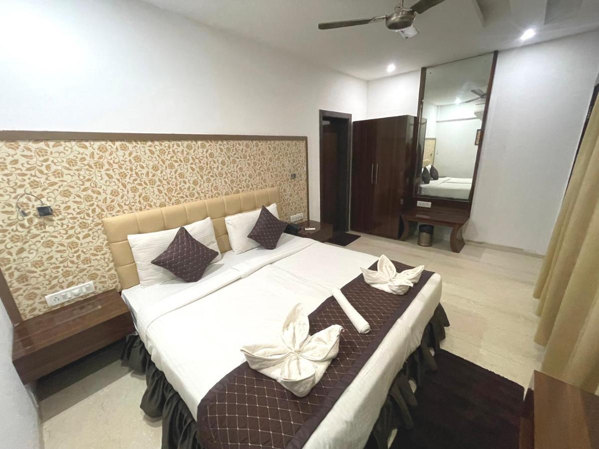 Hotel Goa Continental Арпора Экстерьер фото